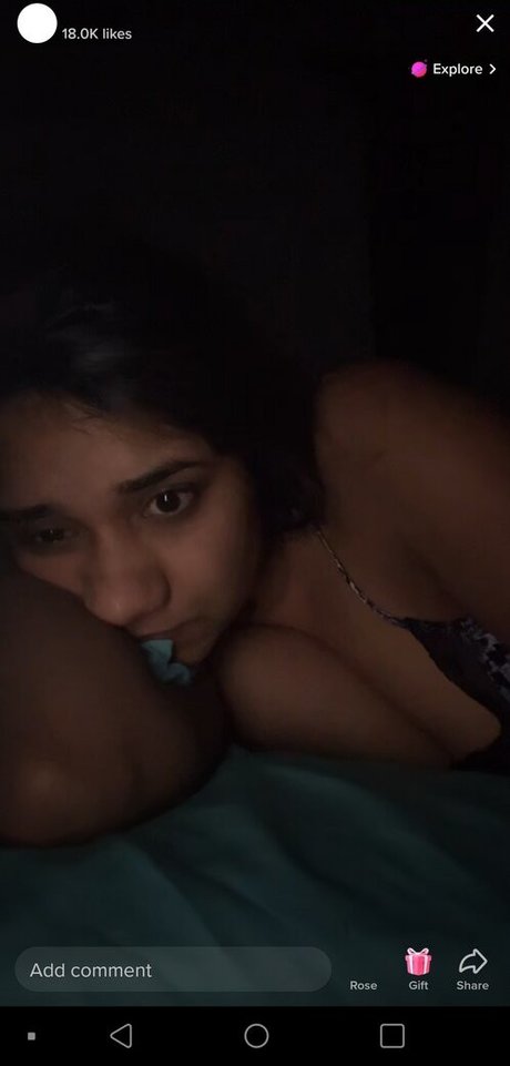 Nacktes geleaktes OnlyFans-Foto von Iconicolee