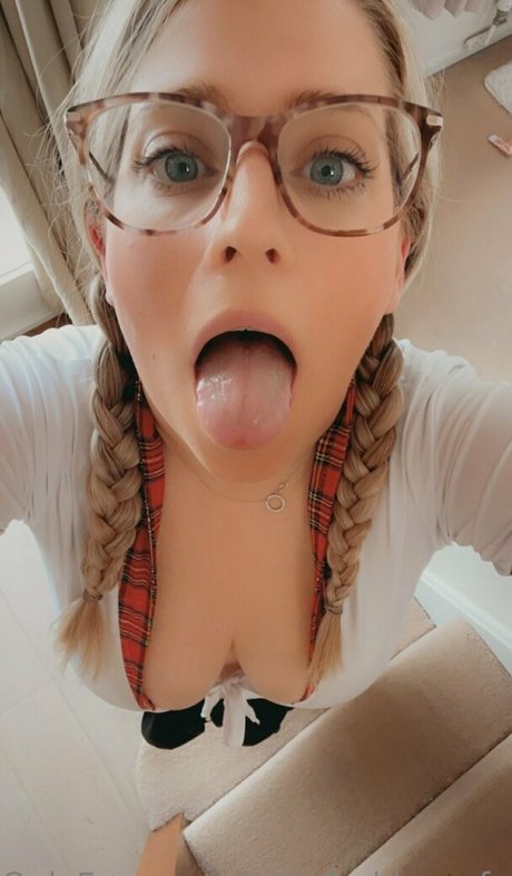 Lottielushlovesfree