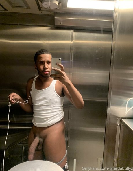 Tylerbandsome
