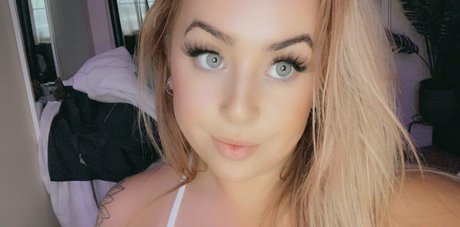 Nacktes geleaktes OnlyFans-Foto von Paigewildfree