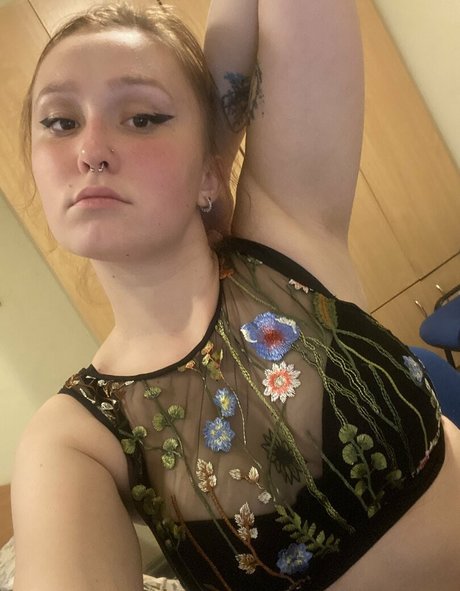 Nacktes geleaktes OnlyFans-Foto von Esmecastillosexy