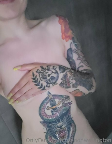 Nacktes geleaktes OnlyFans-Foto von Grenonwellington