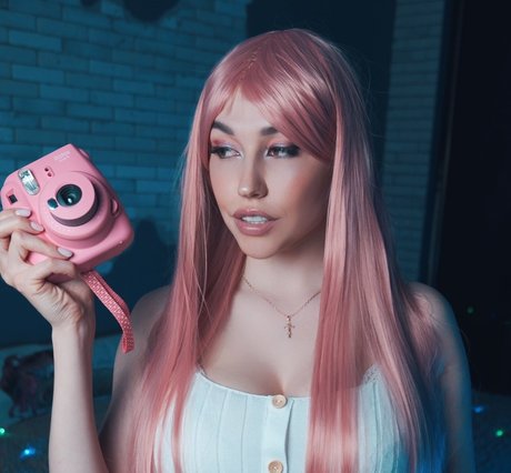Nacktes geleaktes OnlyFans-Foto von Top Baby Asmr