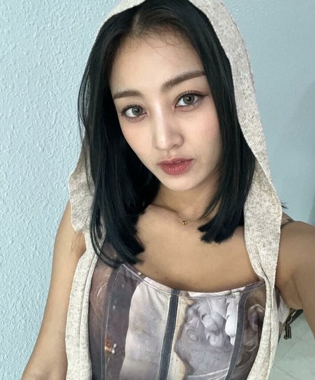 Nacktes geleaktes OnlyFans-Foto von Jihyo