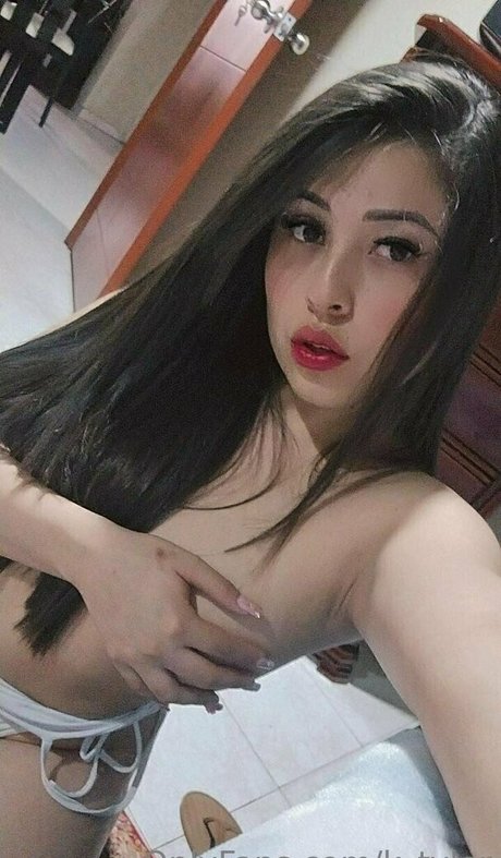 Nacktes geleaktes OnlyFans-Foto von Laurenscoott