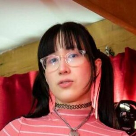 Nacktes geleaktes OnlyFans-Foto von Charlie Starshine
