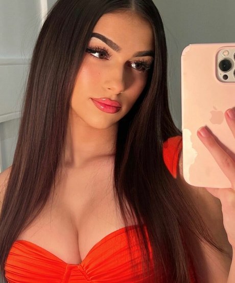 Nacktes geleaktes OnlyFans-Foto von Julia Merekoulias