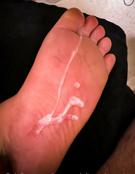 Nacktes geleaktes OnlyFans-Foto von Jpgayadultgoodsreview