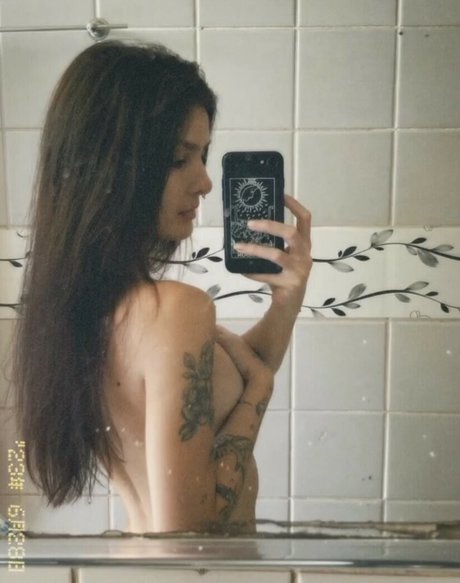 Nacktes geleaktes OnlyFans-Foto von Rebeca Rodriguez