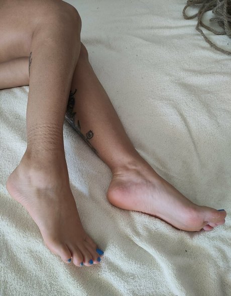 Nacktes geleaktes OnlyFans-Foto von Catfeetdelsur
