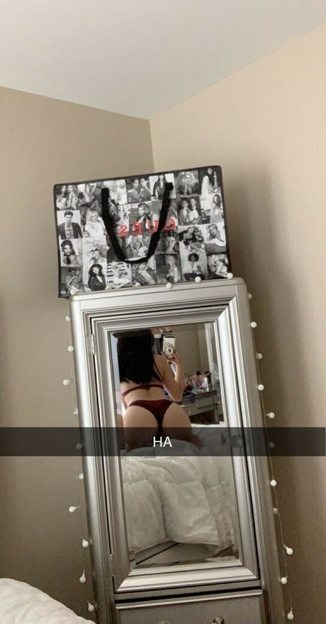 Nacktes geleaktes OnlyFans-Foto von Sonyaxule