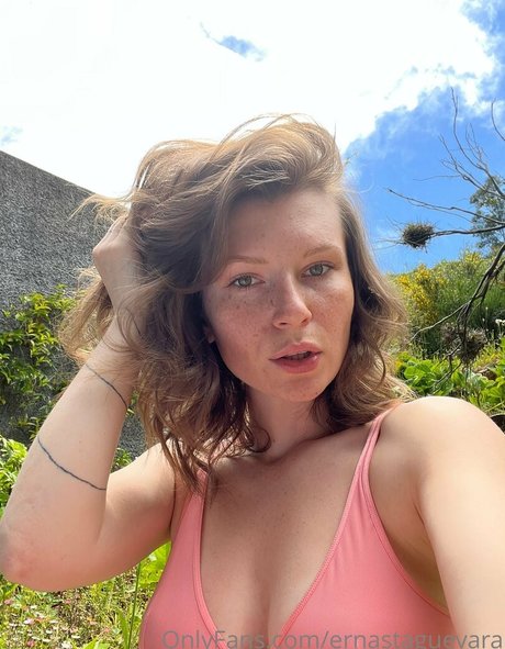 Nacktes geleaktes OnlyFans-Foto von Ernesta Guevara