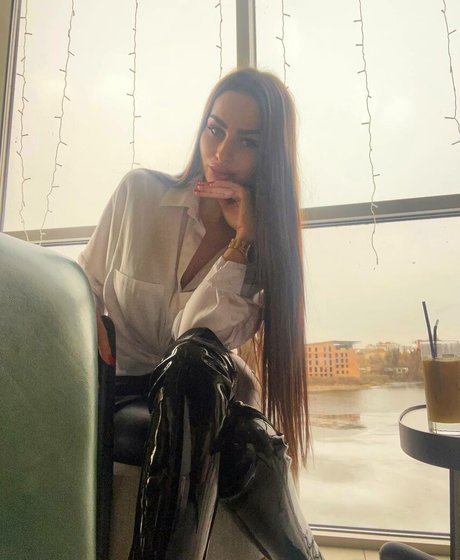 Alexxxaqueen