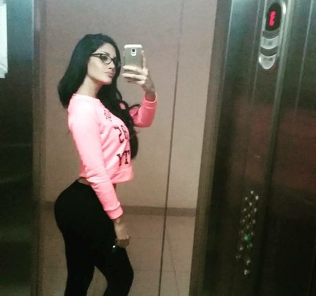 Nacktes geleaktes OnlyFans-Foto von Andrea Cifuentes