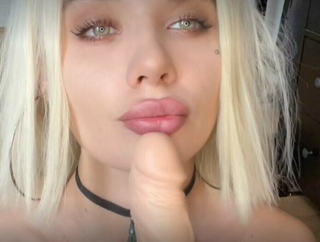 Nacktes geleaktes OnlyFans-Foto von Sweet Aliceee