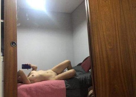 Nacktes geleaktes OnlyFans-Foto von Male Rodriguez