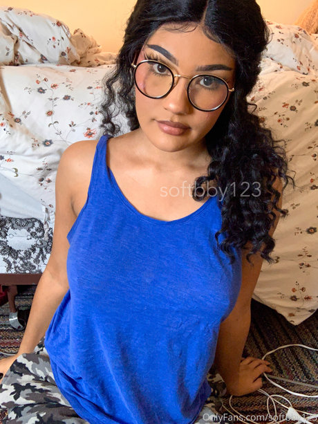 Nacktes geleaktes OnlyFans-Foto von Softbby123