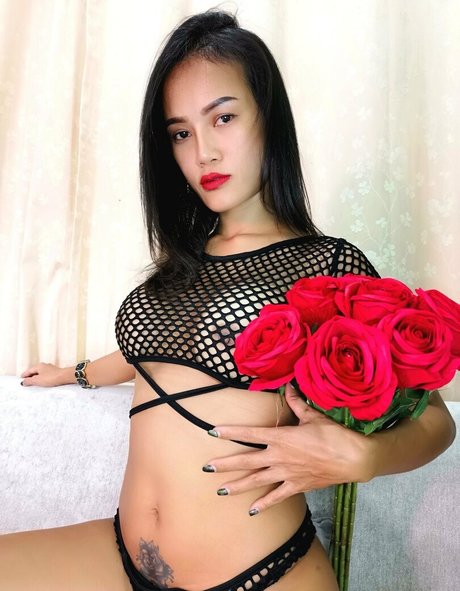 Nacktes geleaktes OnlyFans-Foto von Yourgoldfish