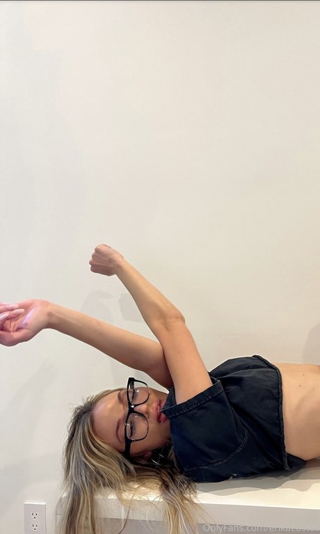 Nacktes geleaktes OnlyFans-Foto von Erika Costell
