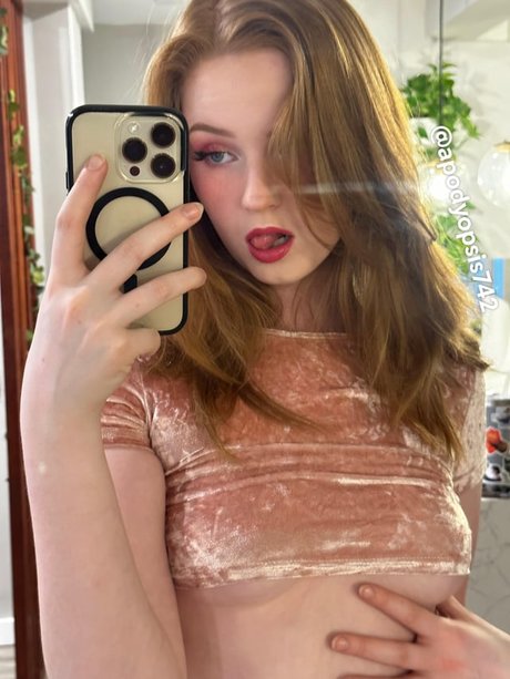Nacktes geleaktes OnlyFans-Foto von Pody