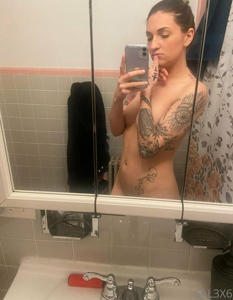 Nacktes geleaktes OnlyFans-Foto von Sabxela