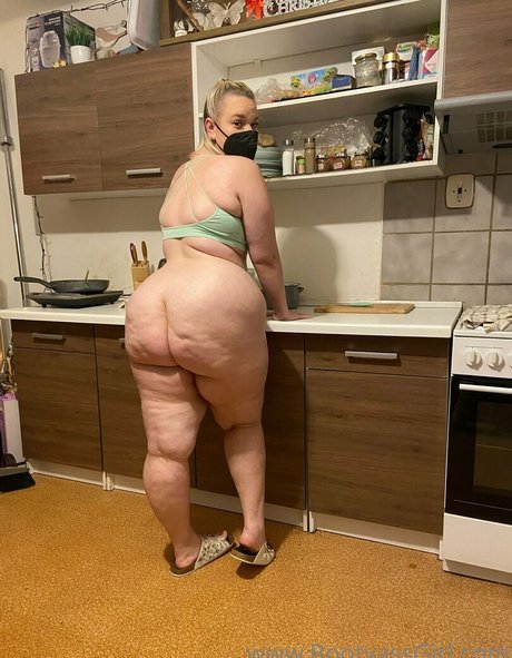 Nacktes geleaktes OnlyFans-Foto von Bootyass Girl