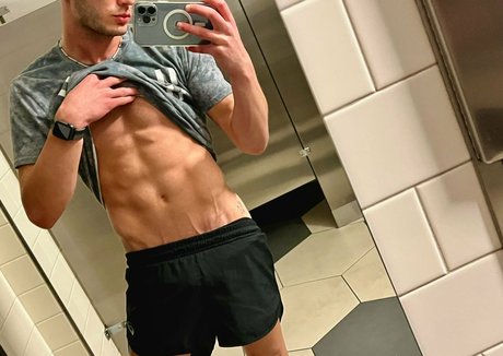 Nacktes geleaktes OnlyFans-Foto von Eros288