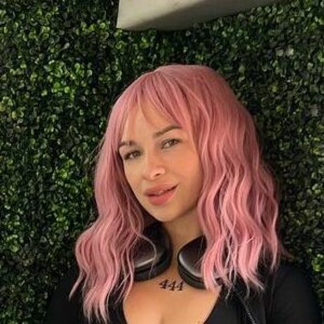 Nacktes geleaktes OnlyFans-Foto von Lindseyparanormal