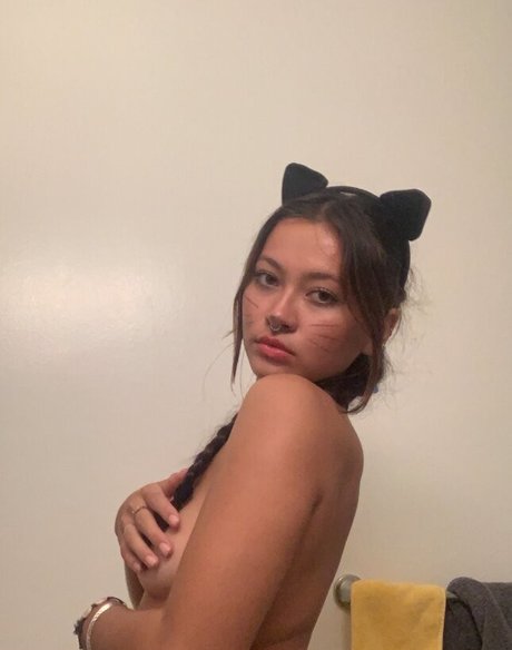 Nacktes geleaktes OnlyFans-Foto von Ainaloves