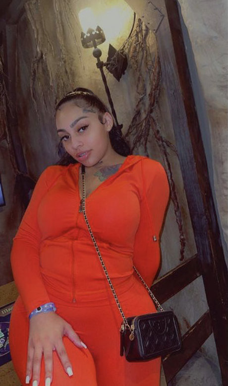 Nacktes geleaktes OnlyFans-Foto von Fineassyonna