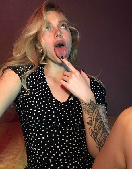 Nacktes geleaktes OnlyFans-Foto von Larafrosty