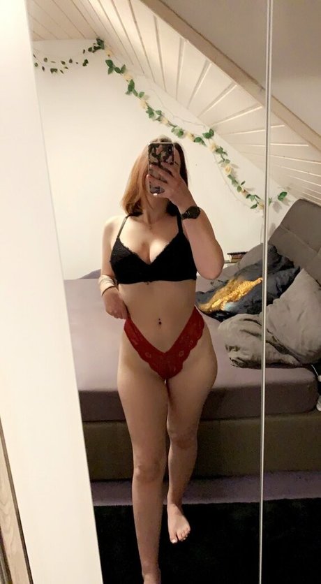 Nacktes geleaktes OnlyFans-Foto von Daisywoods
