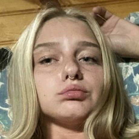 Izzybizzybelle