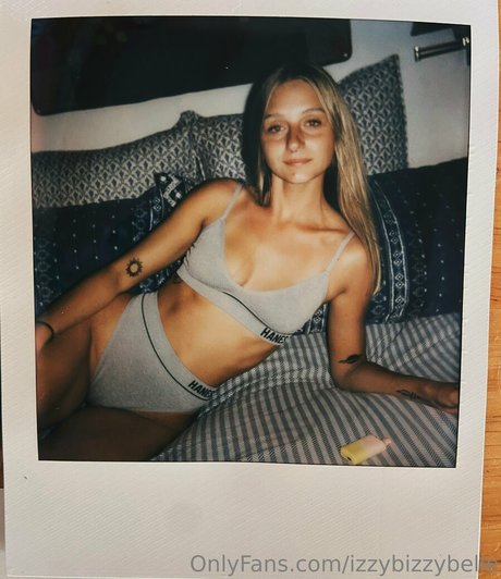 Izzybizzybelle