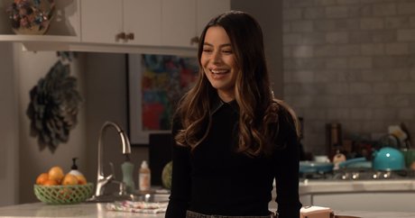 Miranda Cosgrove