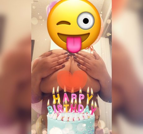 Nacktes geleaktes OnlyFans-Foto von Bigtatty
