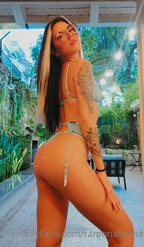Nacktes geleaktes OnlyFans-Foto von Ramonamona