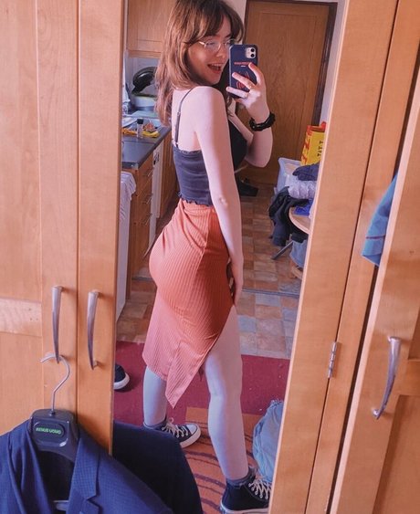 Laura Anne