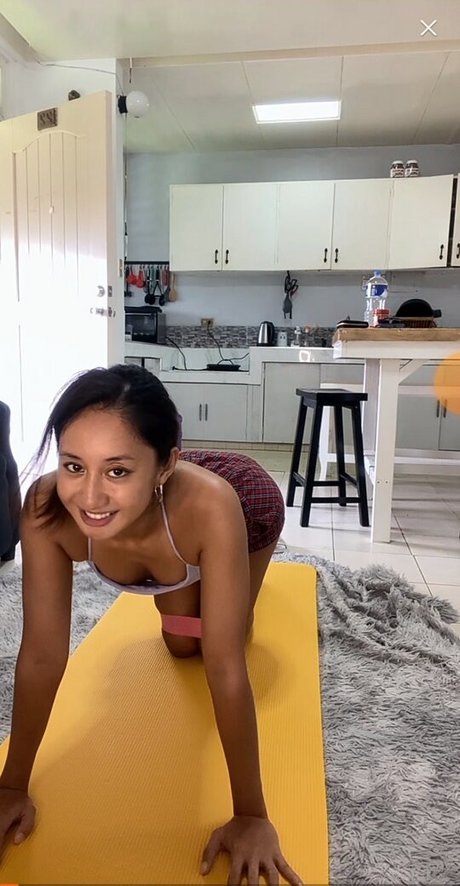 Nacktes geleaktes OnlyFans-Foto von Minnienato