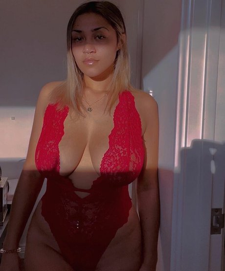 Nacktes geleaktes OnlyFans-Foto von Shaikyla Haumu