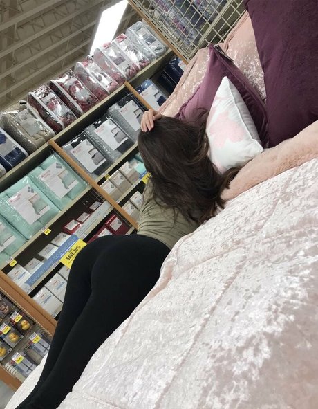 Nacktes geleaktes OnlyFans-Foto von Zipos