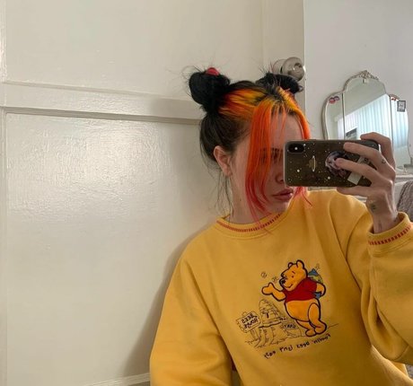 Nacktes geleaktes OnlyFans-Foto von Bea Miller