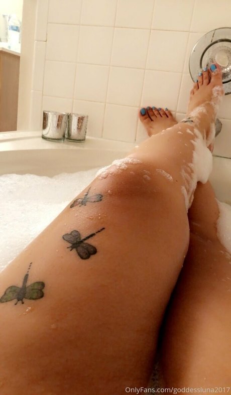 Nacktes geleaktes OnlyFans-Foto von Goddessluna2017