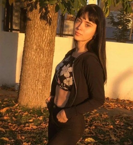 Nacktes geleaktes OnlyFans-Foto von Camibarressi