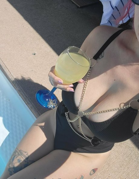 Nacktes geleaktes OnlyFans-Foto von Thepigeonbrat