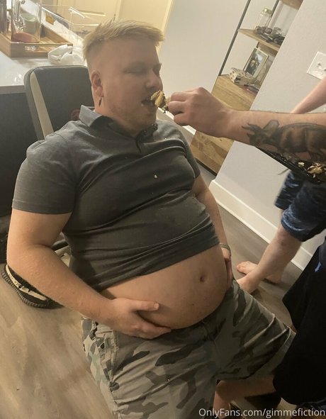 Nacktes geleaktes OnlyFans-Foto von Gimmefiction