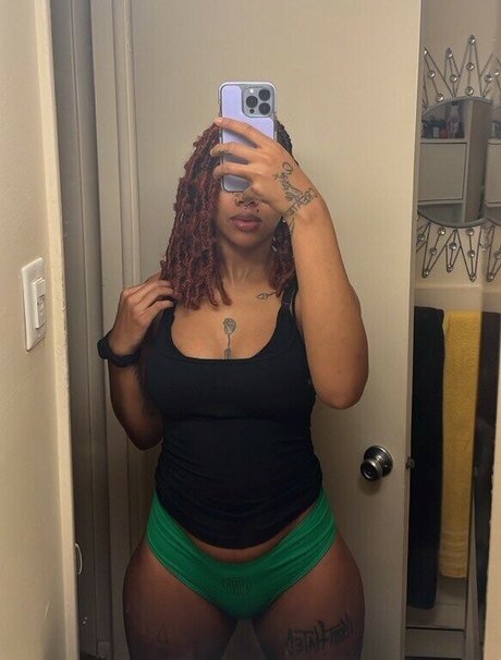 Prettyfacelashay