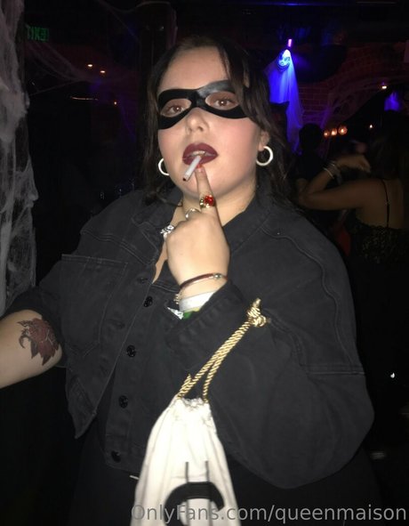 Nacktes geleaktes OnlyFans-Foto von Queenmaison