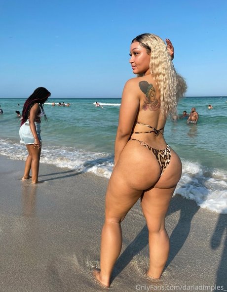 Nacktes geleaktes OnlyFans-Foto von Darla Dimples