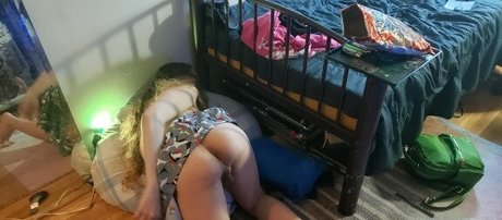 Nacktes geleaktes OnlyFans-Foto von Sleepy Sonata